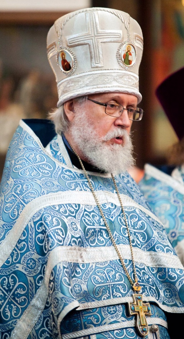 Поздравление от Преосвященного викария протоиерею Леониду Ролдугину в честь 80-летия со Дня рождения