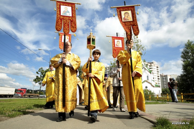 22 июня храм "Всех святых, в земле Русской просиявших " отметил свой престолный праздник