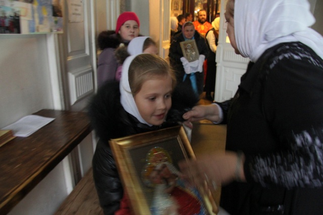 Храм святого Димитрия Солунского в поселке Восточный отметил свой престольный праздник