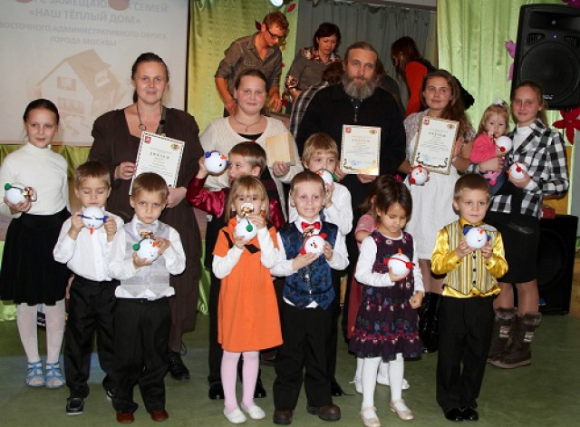 Семья священника из ВАО получила приз зрительских симпатий на конкурсе замещающих семей