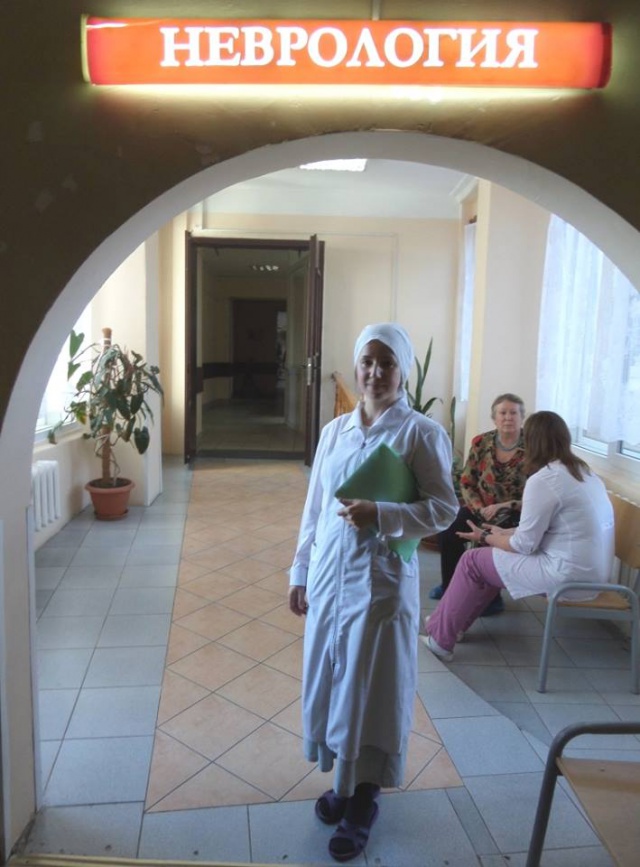 Добровольцы из Восточного викариатства начали помогать больным в неврологическом отделении больницы № 54