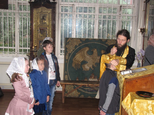 Литургия для детей совершена в храме Преображения Господня в Богородском