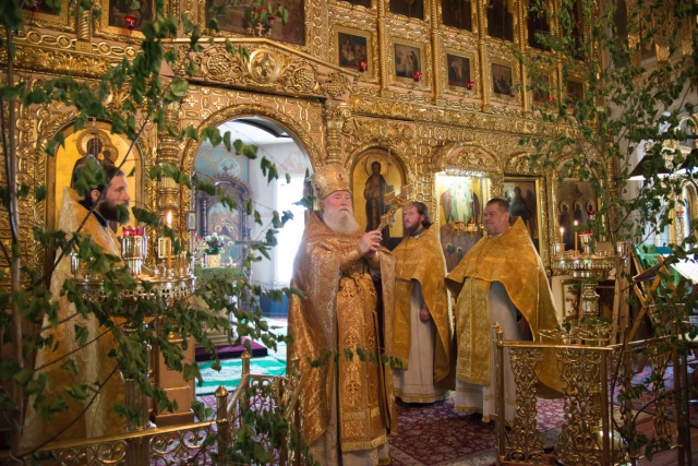 В храме Преображения Господня в Богородском отметили Престольный праздник