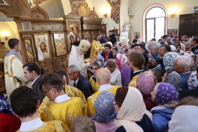 Епископ Орехово-Зуевский Пантелеимон посетил единственную в России православную общину больных рассеянным склерозом