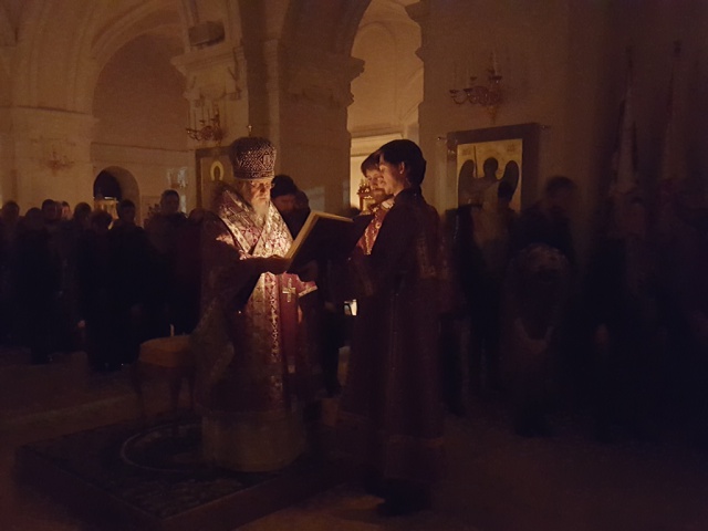 22 марта епископ Пантелеимон возглавил вечернюю Литургию в храме на Преображенской площади