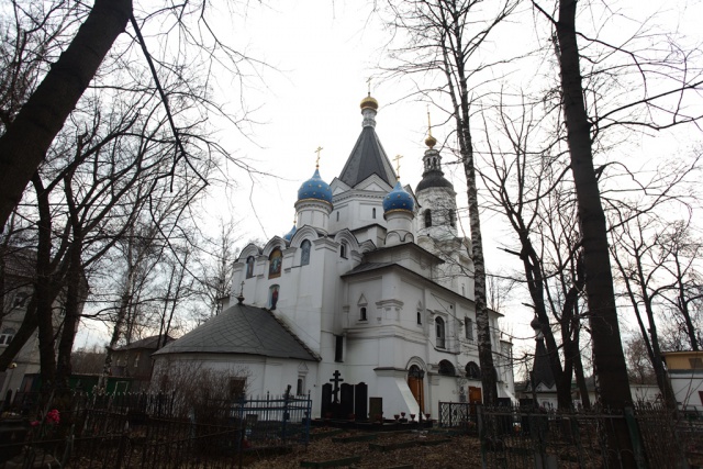 Успения  Пресвятой  Богородицы  в  Вешняках