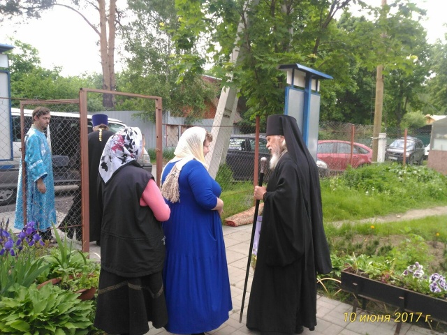 Епископ Пантелеимон совершил всенощное бдение в, построенном по Программе 200, храме на улице Камова
